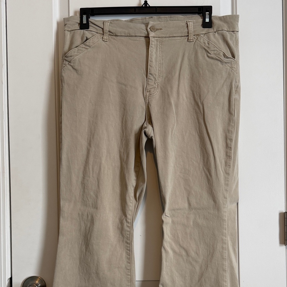 American Eagle Outfitters Khaki Women's High Rise Pants